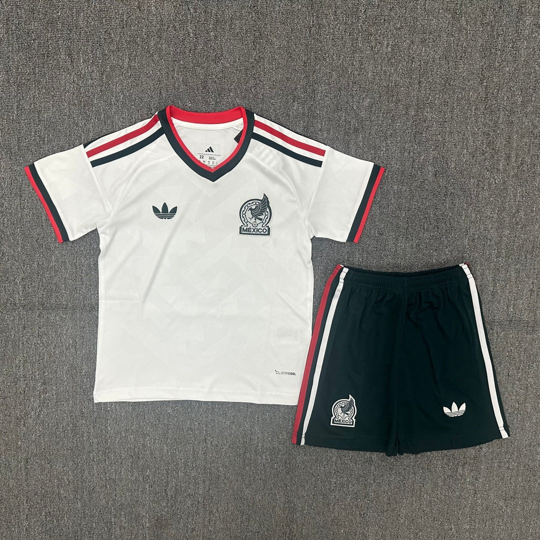 Conjunto infantil México para exteriores 25/26