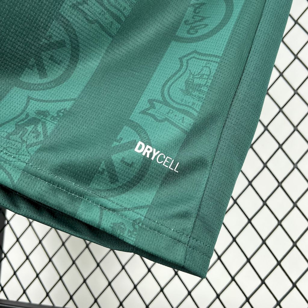 Camiseta local del Plymouth Argyle FC para la temporada 2025/26