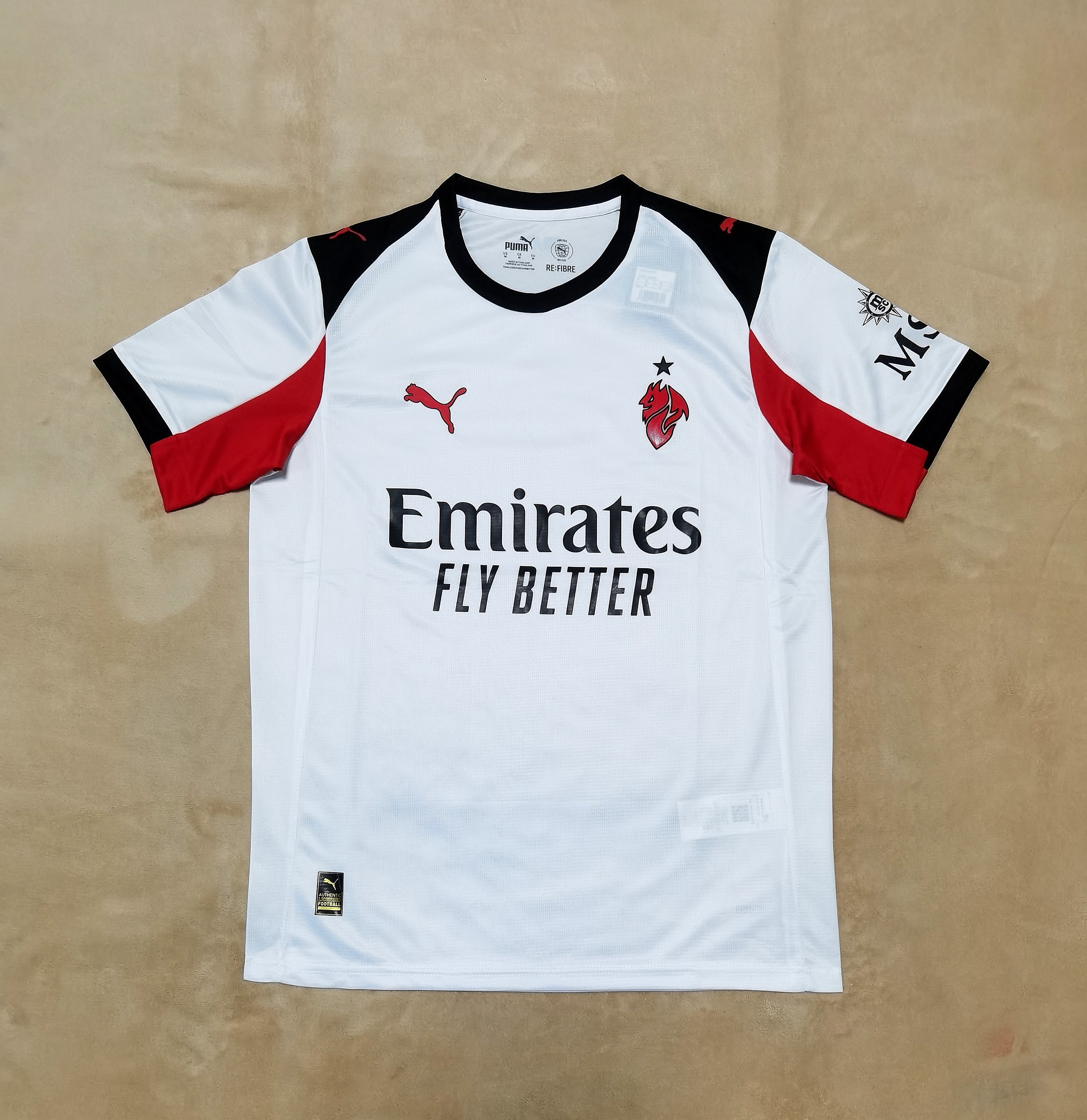 Camiseta de visitante del AC Milan 25/26