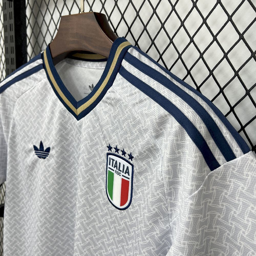 Camiseta de visitante de Italia 2025/26
