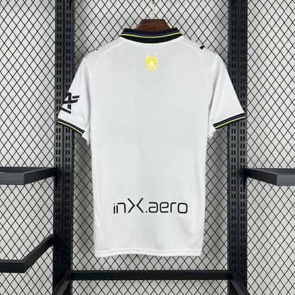 Camiseta local del Parma 2025/26