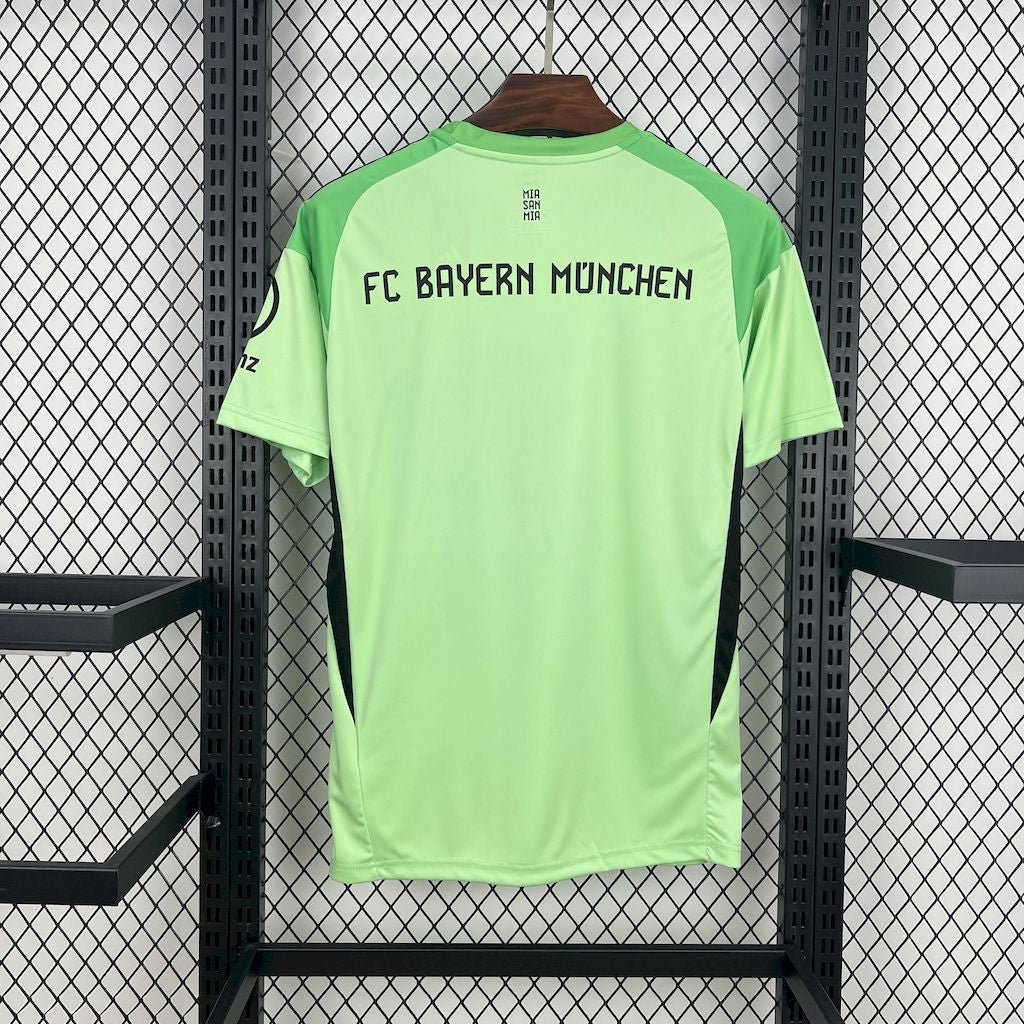 Camiseta de portero del Bayern de Múnich 2025/26