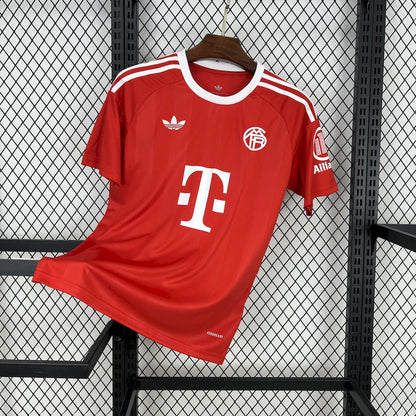 Camiseta de portero del Bayern de Múnich 2025/26