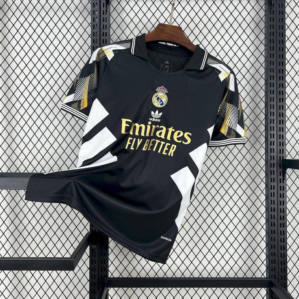Camiseta conceptual del Real Madrid 2025/26