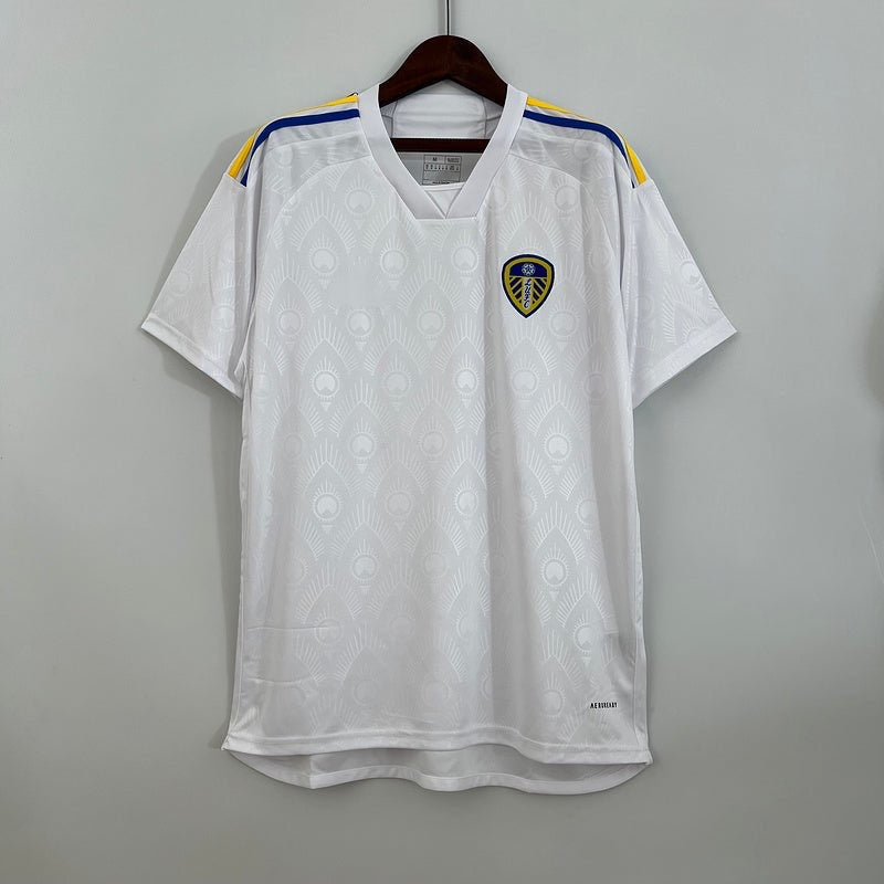 Equipación local del Leeds 2023-2024