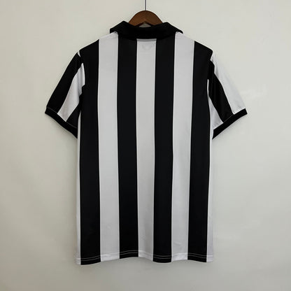 Edición especial Newcastle 130 aniversario 2023-2024