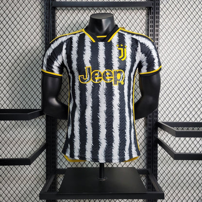 Equipación local de la Juventus (versión jugador) 2023/2024