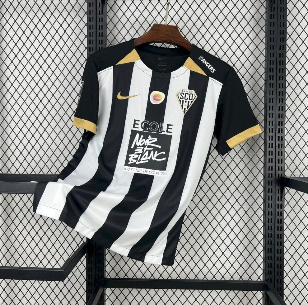 Camiseta local del SCO Angers 2025/26