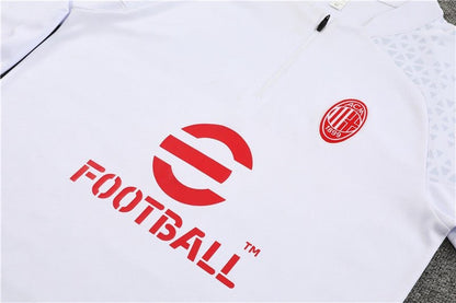 Equipación blanca del AC Milan 2023-2024