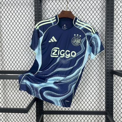 Camiseta visitante del Ajax 2025/26