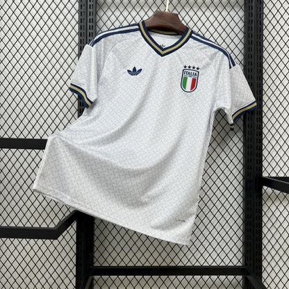 Camiseta de visitante de Italia 2025/26