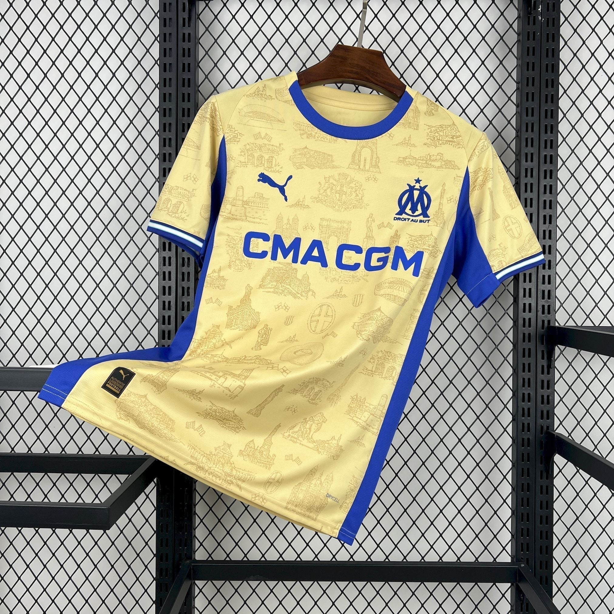 Cuarta camiseta del OM 2025/26