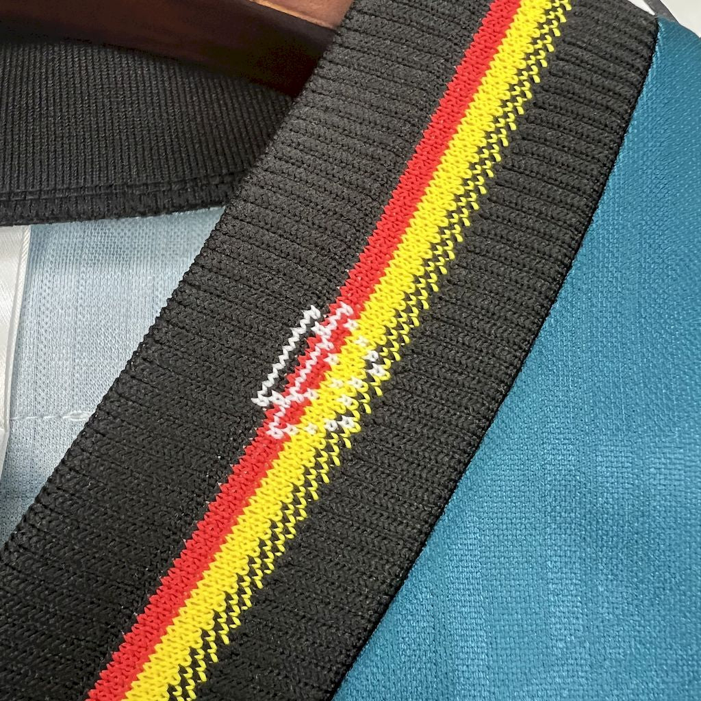 Camiseta retro de visitante de Alemania 1996