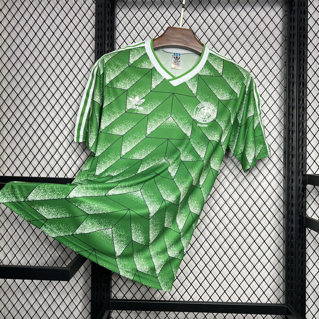 Camiseta retro de visitante de Alemania 1990