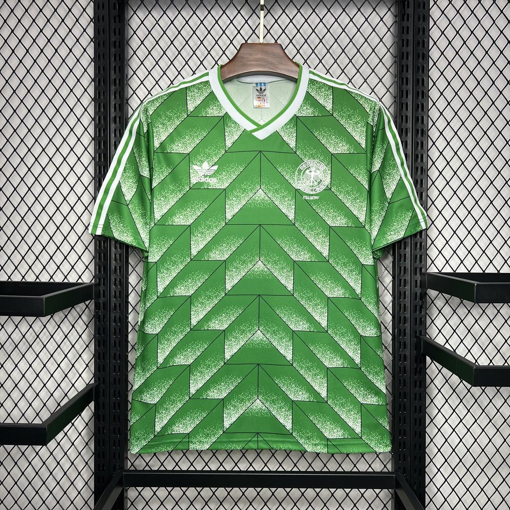 Camiseta retro de visitante de Alemania 1990