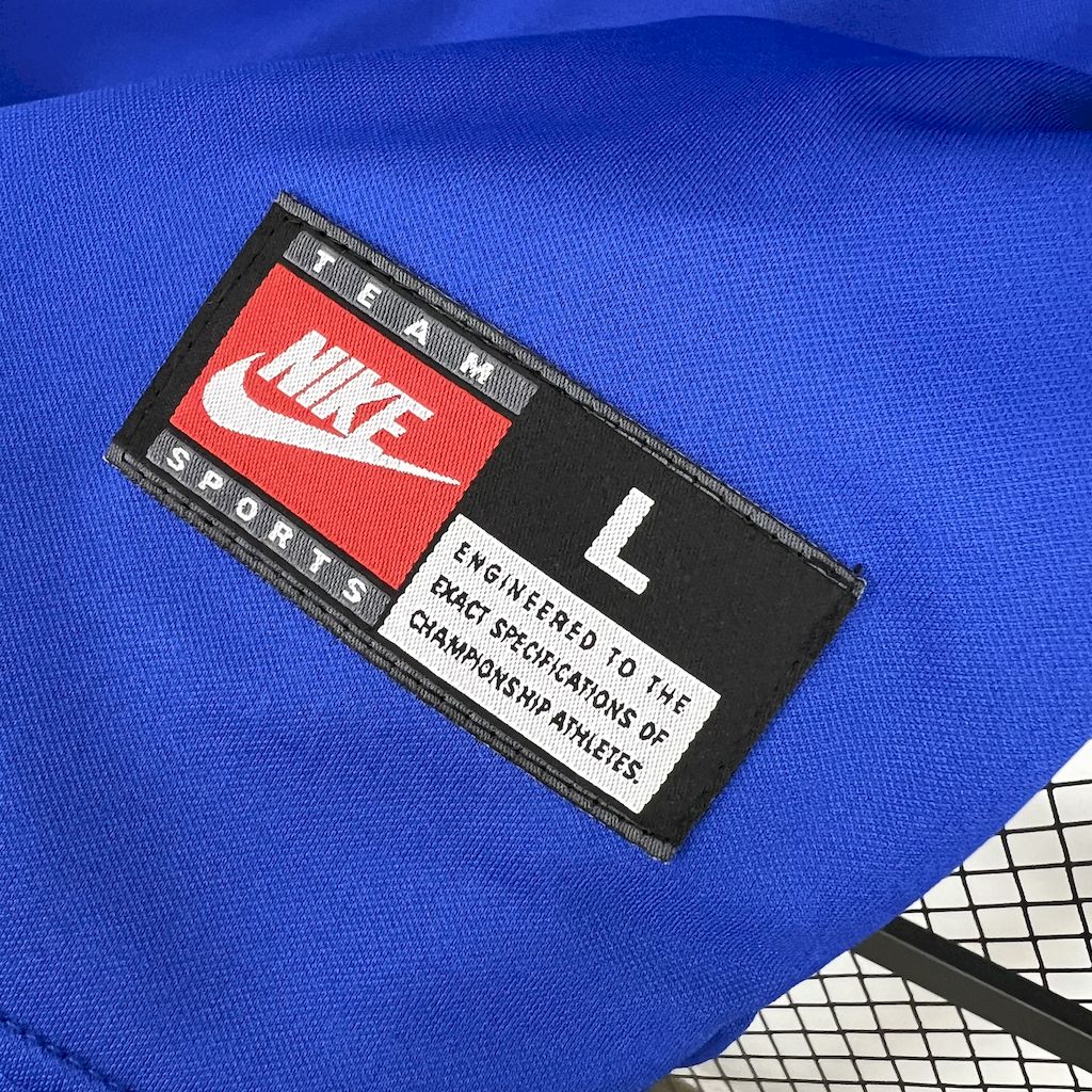 Camiseta retro de visitante de Brasil 1998