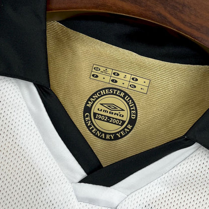 Camiseta retro reversible del centenario del Manchester United 2001/02