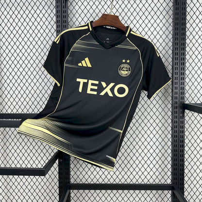 Camiseta de visitante del Aberdeen F.C. 2025/26
