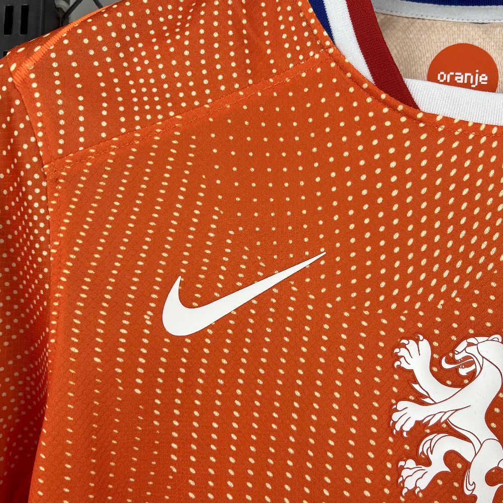 Camiseta local de los Países Bajos 2025/26