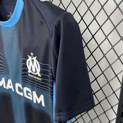 Camiseta visitante del OM 2025/26