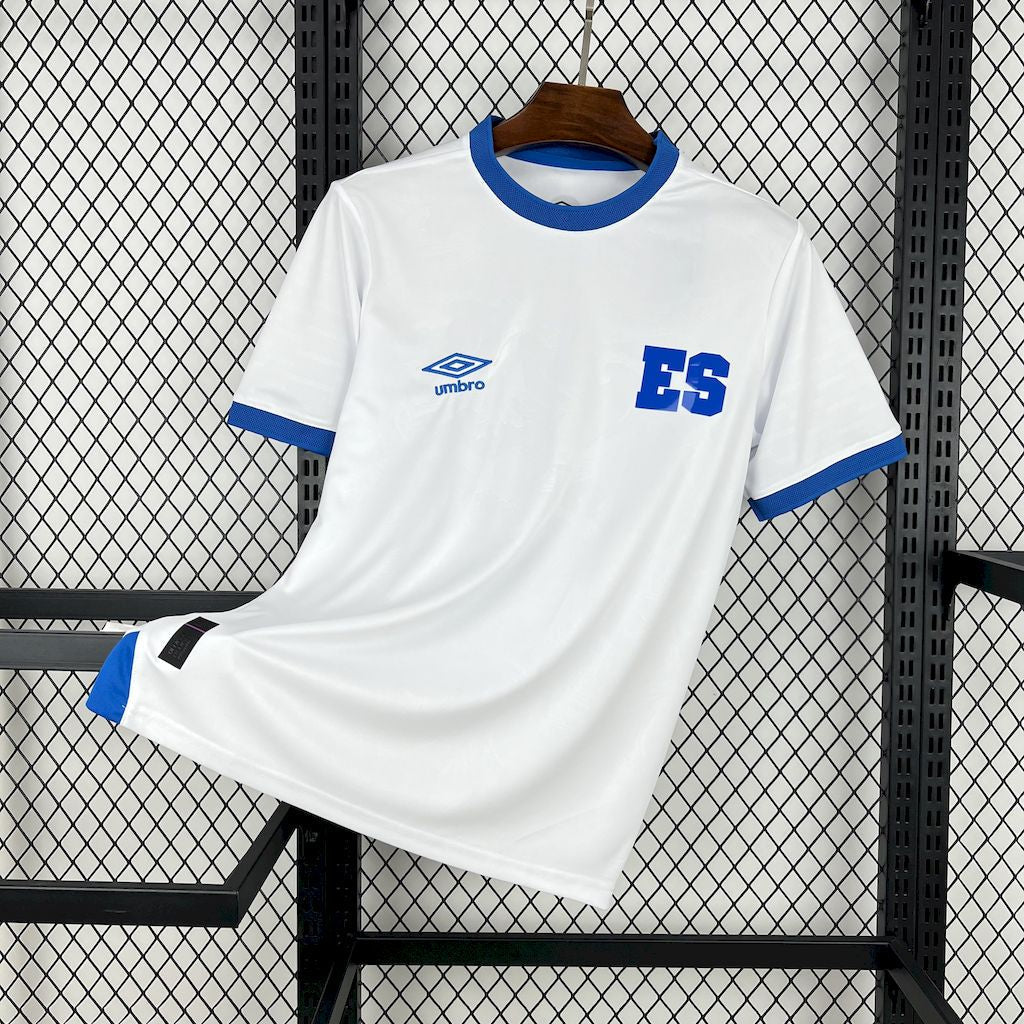 Camiseta de visitante de Salvador