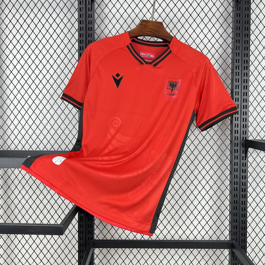 Camiseta local de Albania 2025/26