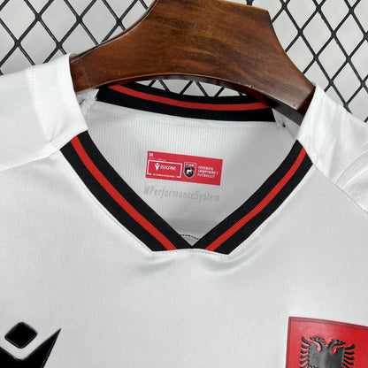Camiseta de visitante de Albania 2025/26