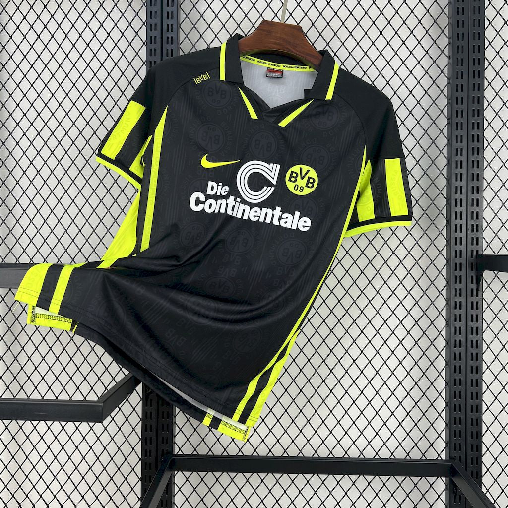 Camiseta retro de visitante del Borussia Dortmund 1996/97