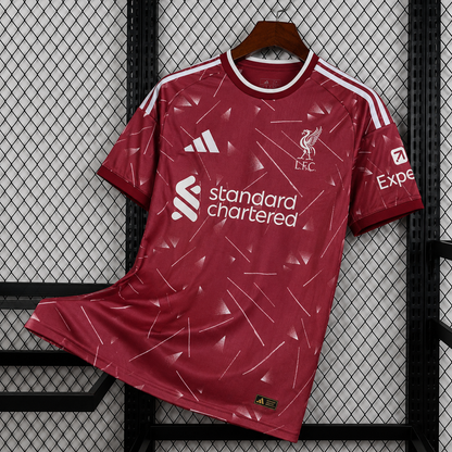 Camiseta local del Liverpool 2026/27