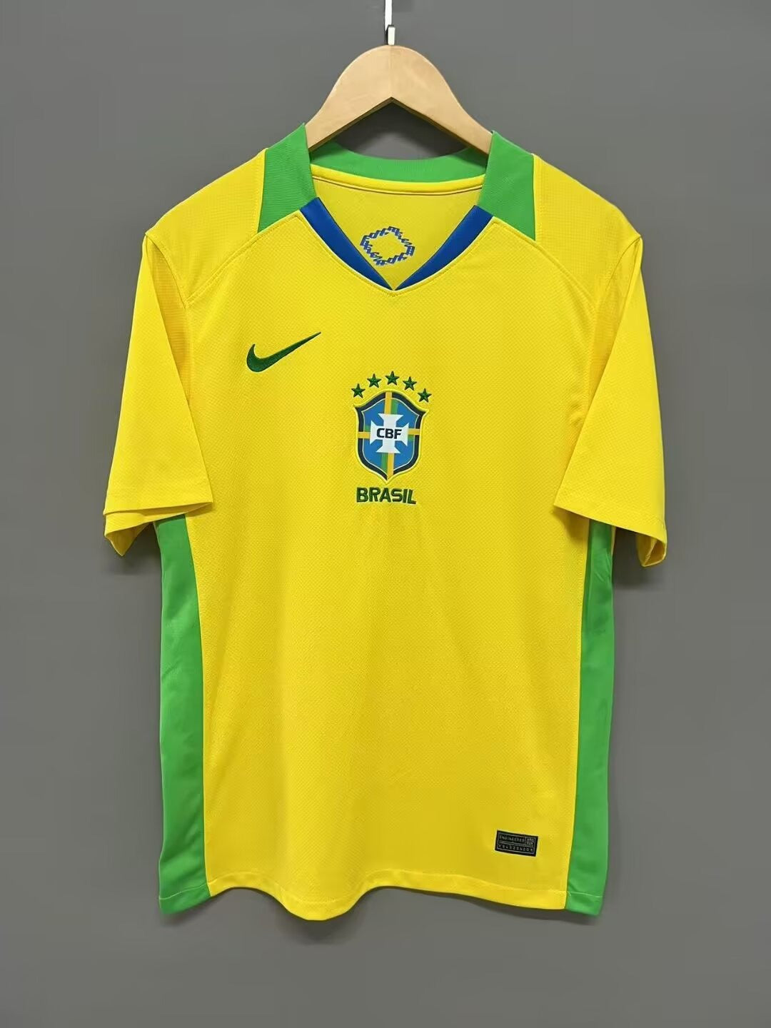 Camiseta de Brasil 25/26