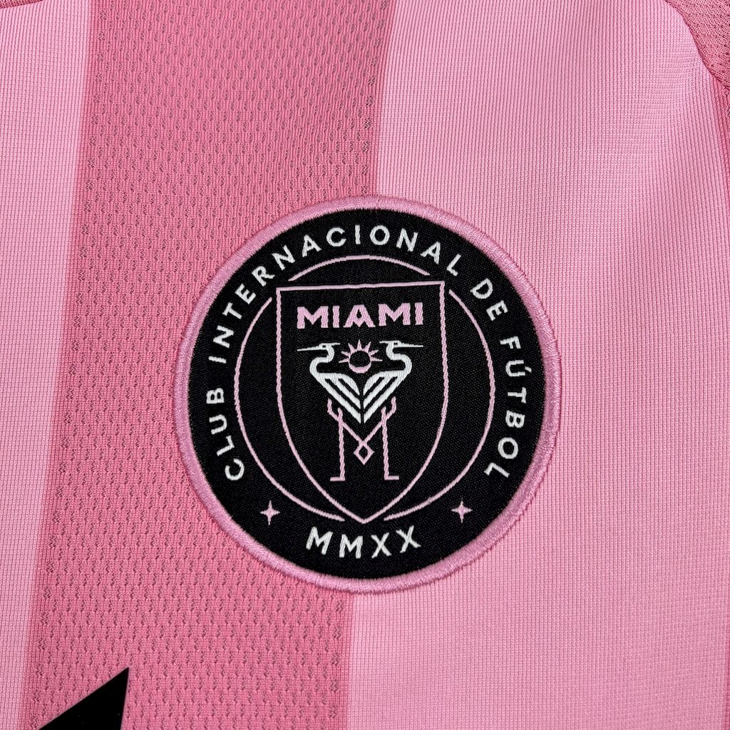 Camiseta local del Inter Miami 2025/26