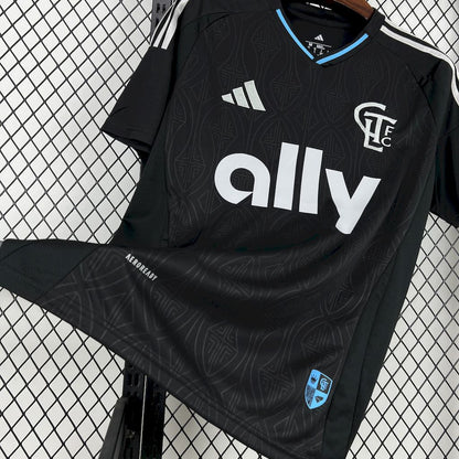 Camiseta de visitante del Charlotte FC 2025/26