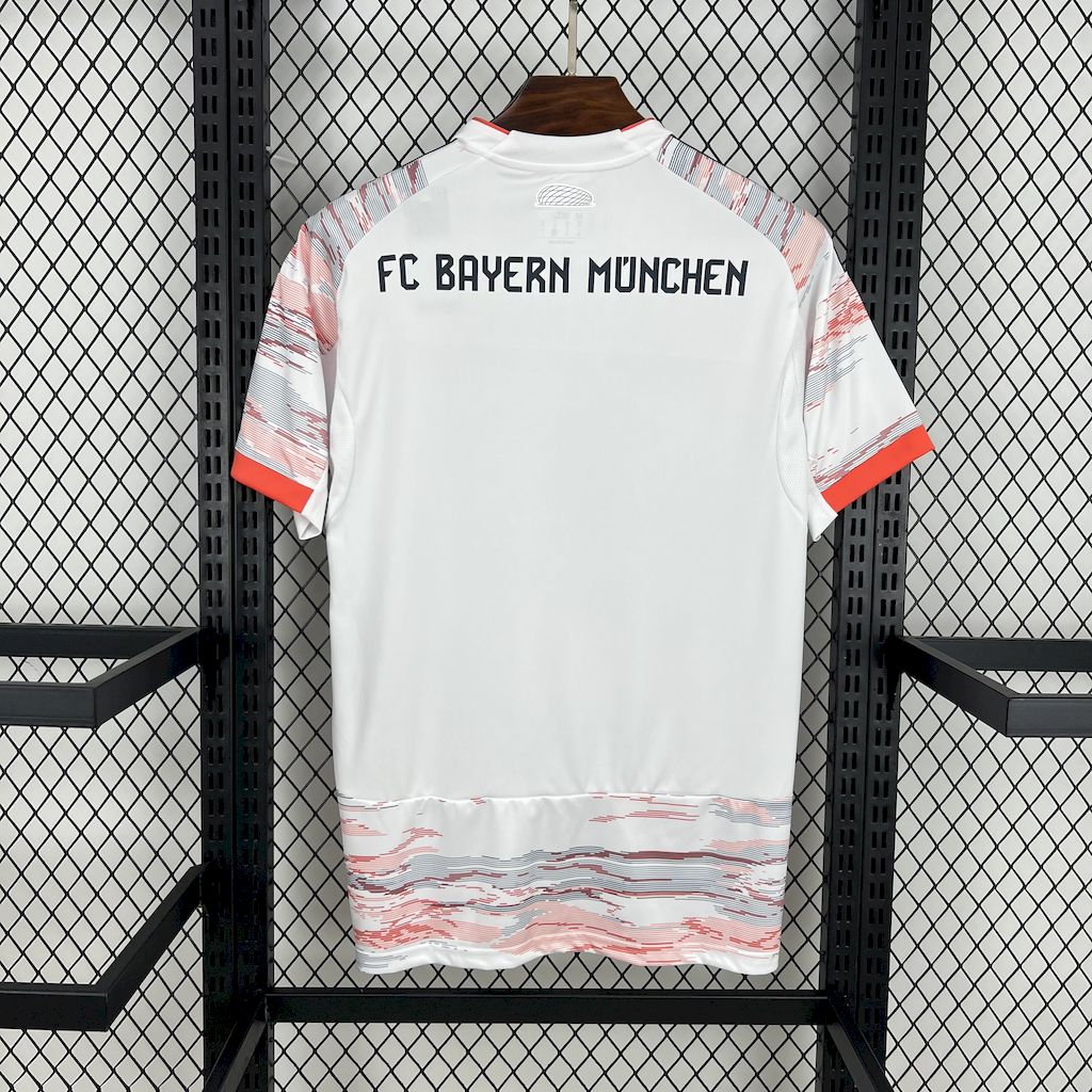 Camiseta de visitante del Bayern de Múnich 2025/26