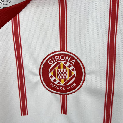 Camiseta local del Girona 2025/26