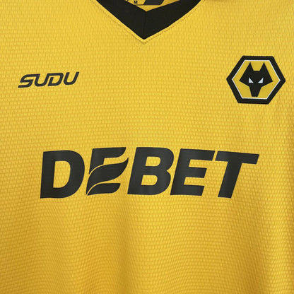 Camiseta local de los Wolves 2025/26