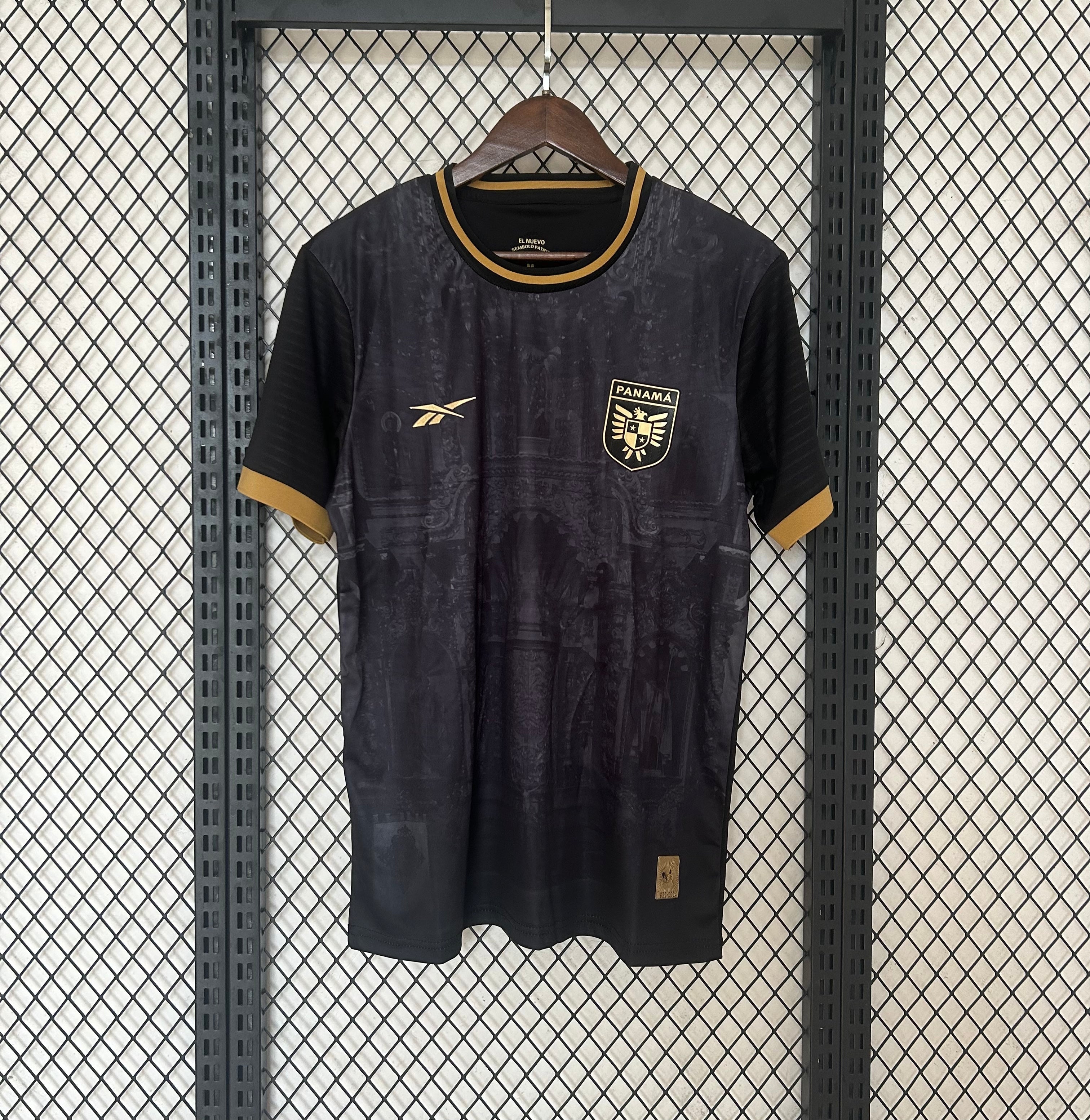 Jersey especial de Panamá 24/25