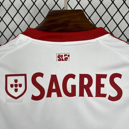 Tercera equipación del Benfica 2025/26
