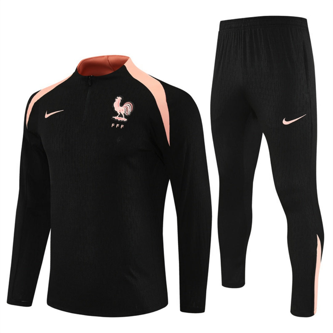 Conjunto negro de Francia 25/26
