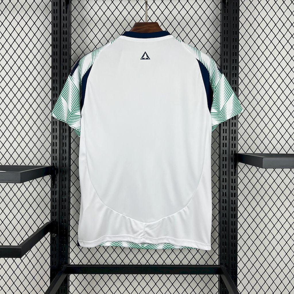 Camiseta de visitante del New England Revolution 2025/26