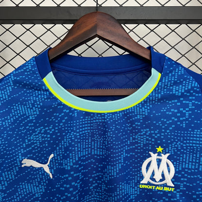 Tercera equipación del OM para la temporada 2025/26