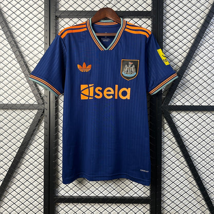 Tercera equipación del Newcastle United 2025/26