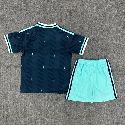 Conjunto infantil 25/26 Alemania para exteriores