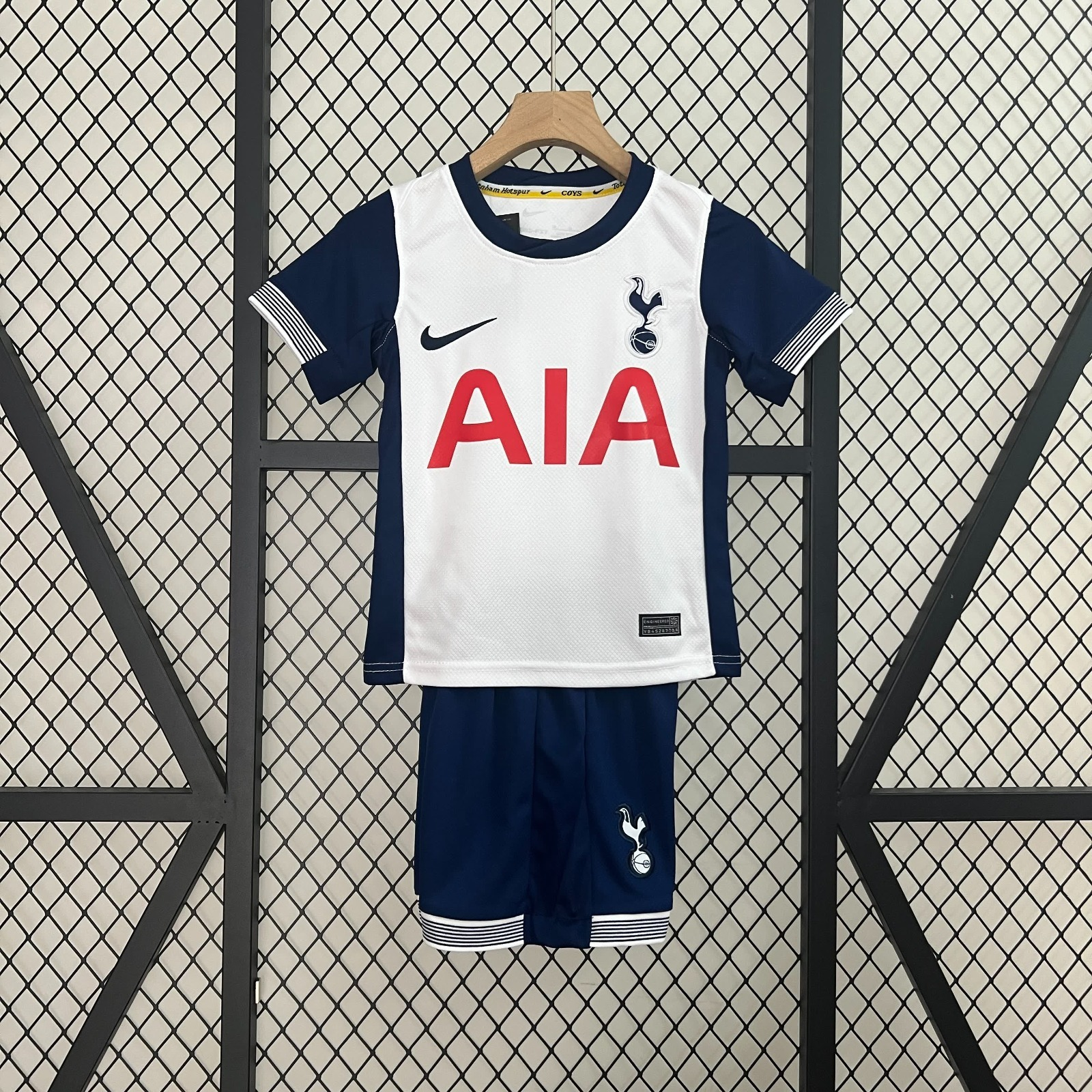 Conjunto infantil Tottenham 24/25