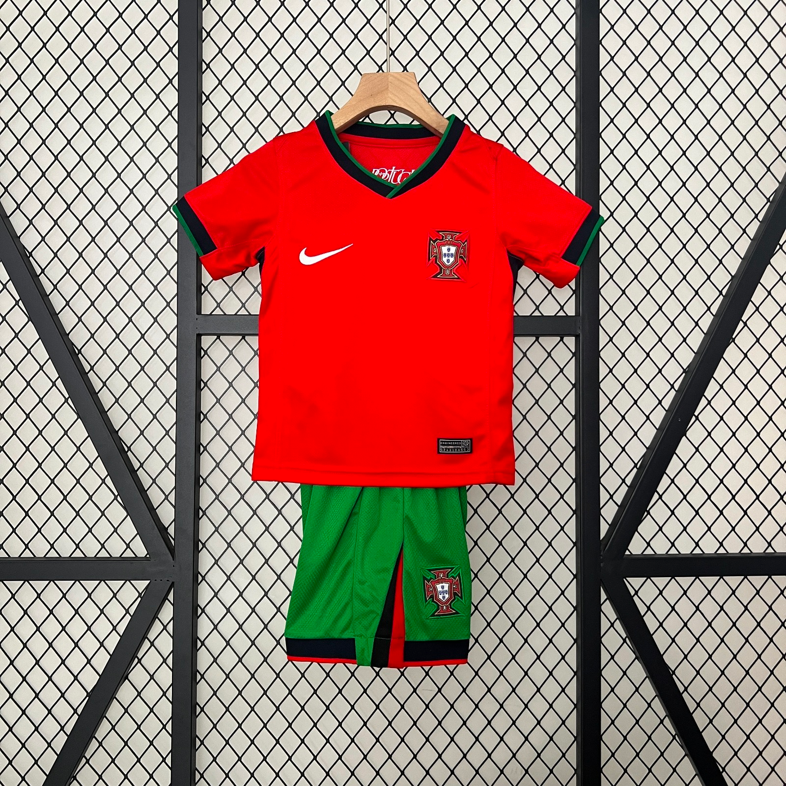 Conjunto infantil 24/25 Portugal