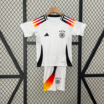 Conjunto infantil 24/25 Alemania